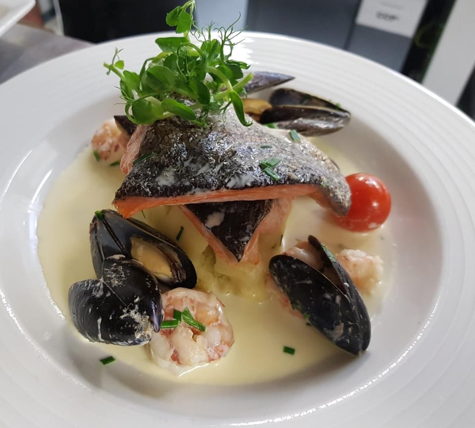 Food and drinks, Food