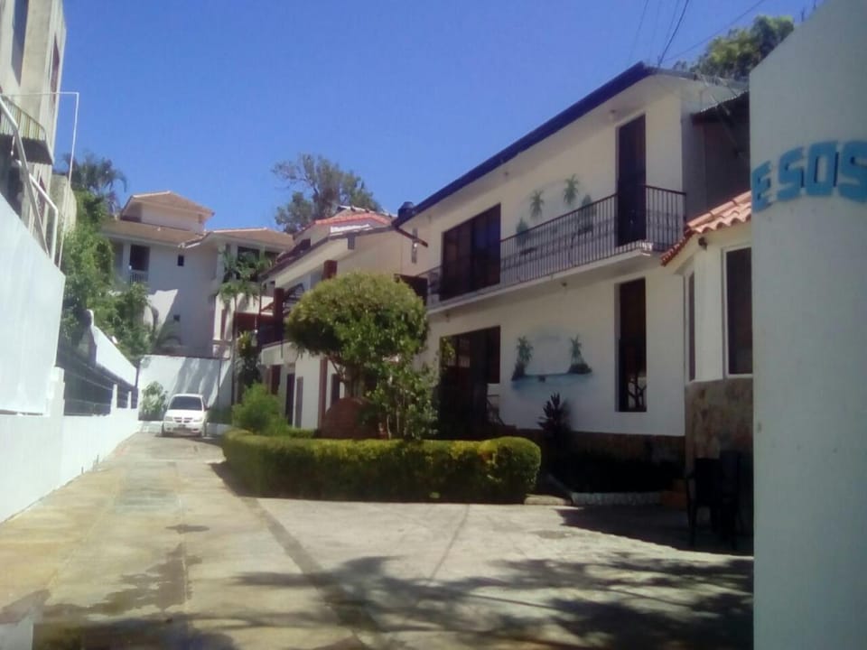 Property building, Facade/entrance