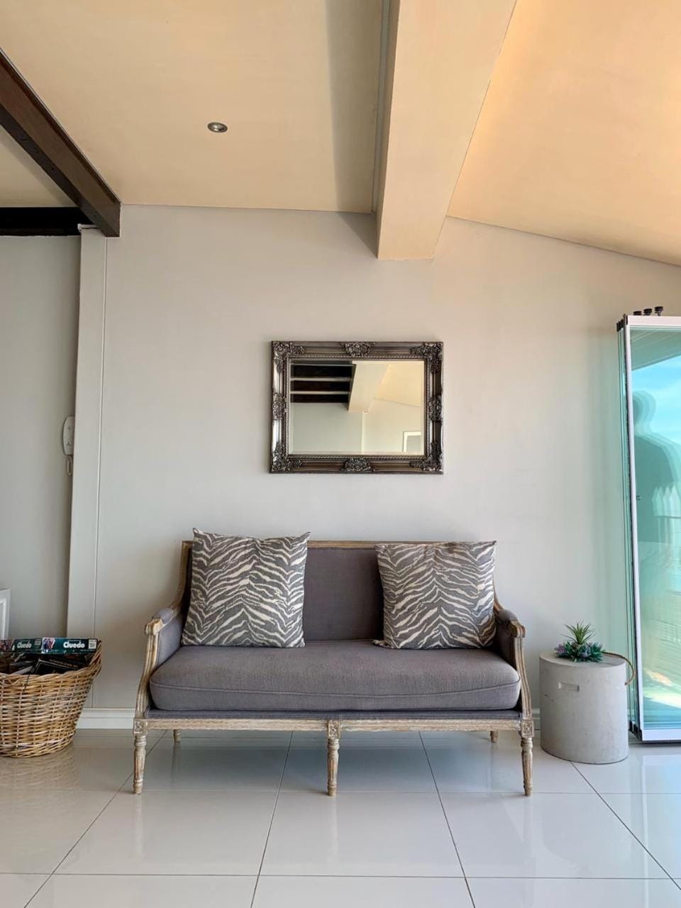 Lalapanzi Apartment in Cape Town