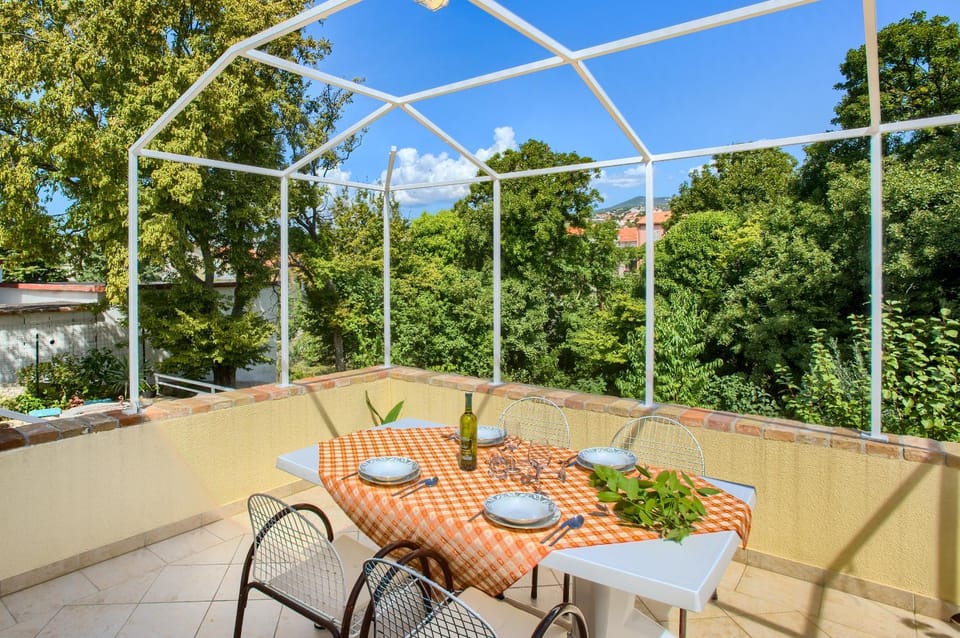 Garden, Balcony/Terrace, Balcony/Terrace, Dining area