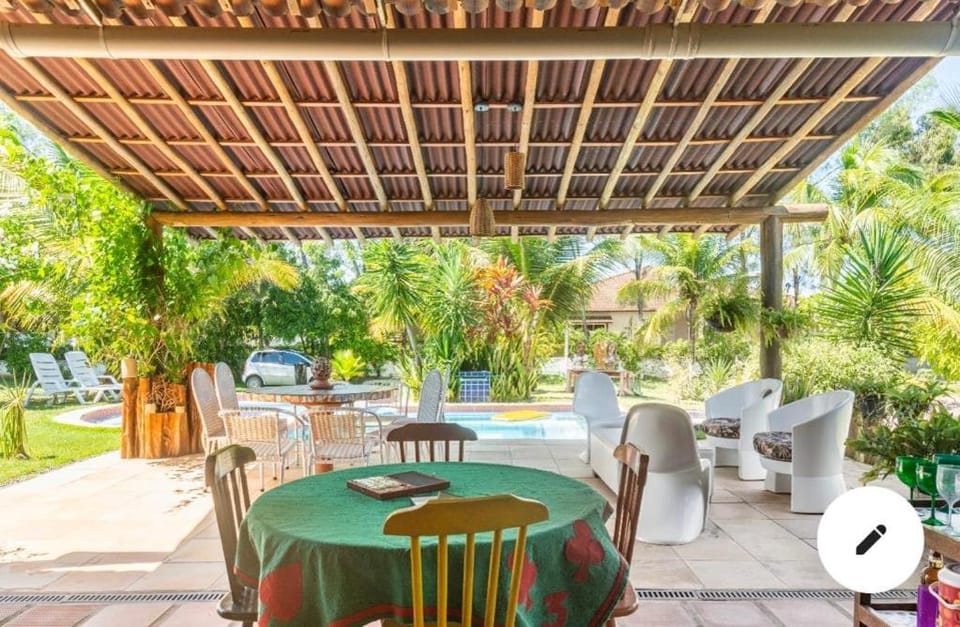 Patio, Spring, Day, Garden, Seating area, Dining area, Garden view