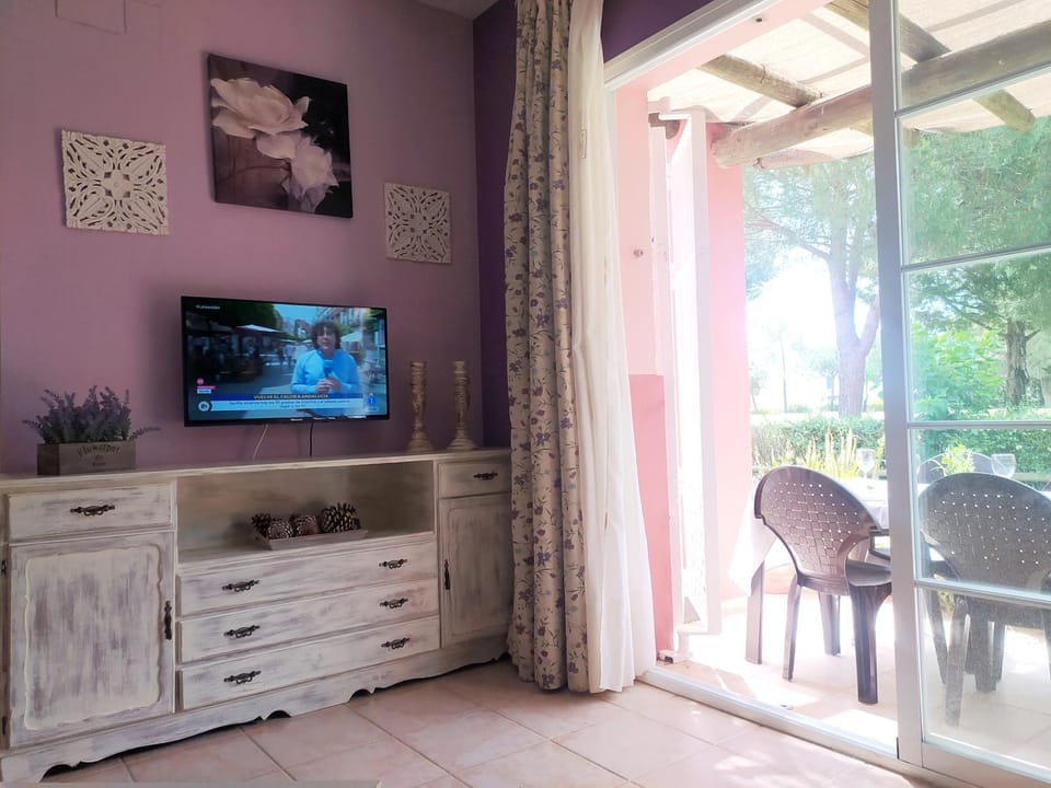 TV and multimedia, Evening entertainment