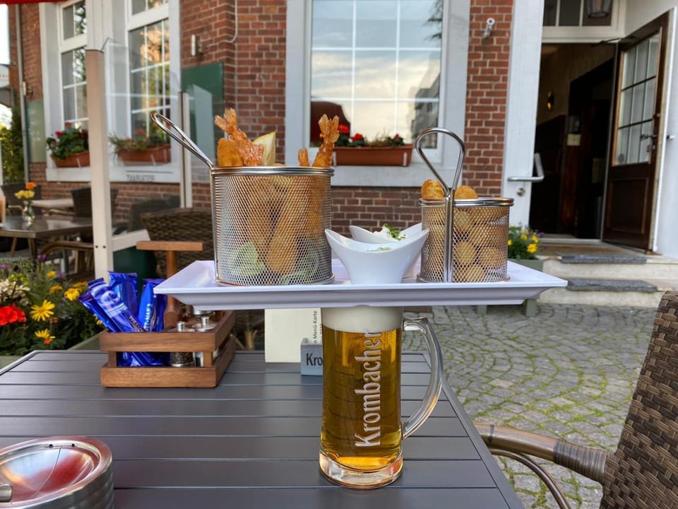 Patio, Restaurant/places to eat, Balcony/Terrace, Lounge or bar