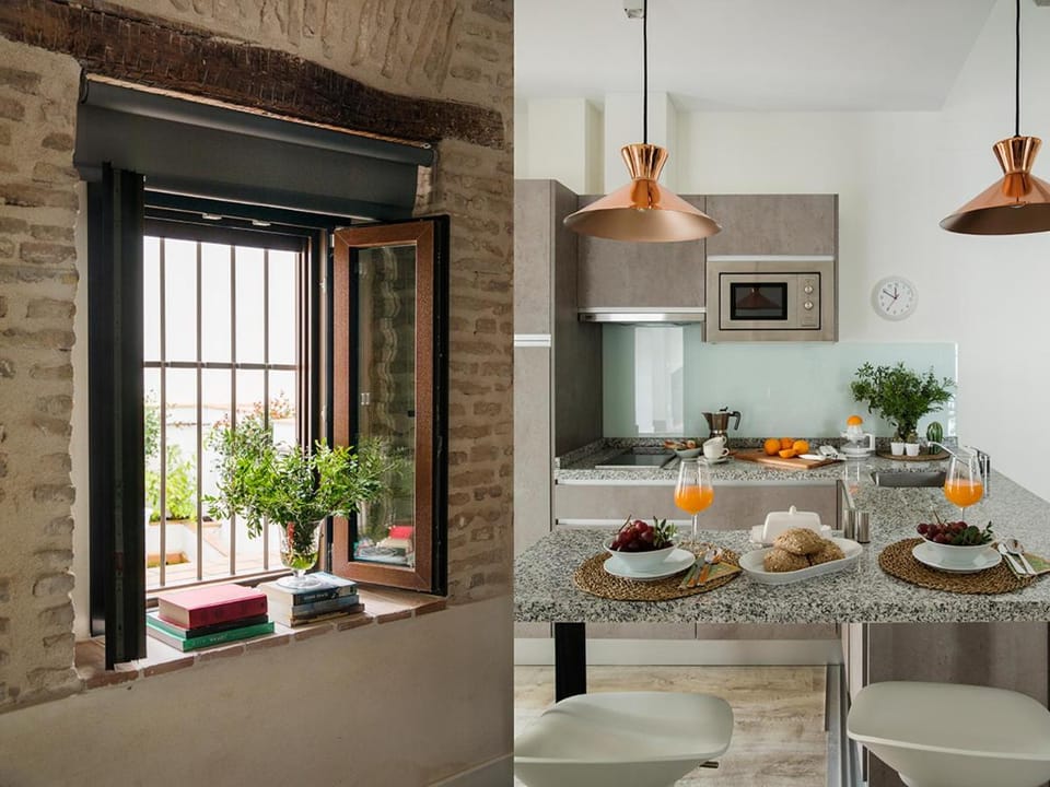 Kitchen or kitchenette, Living room, Street view
