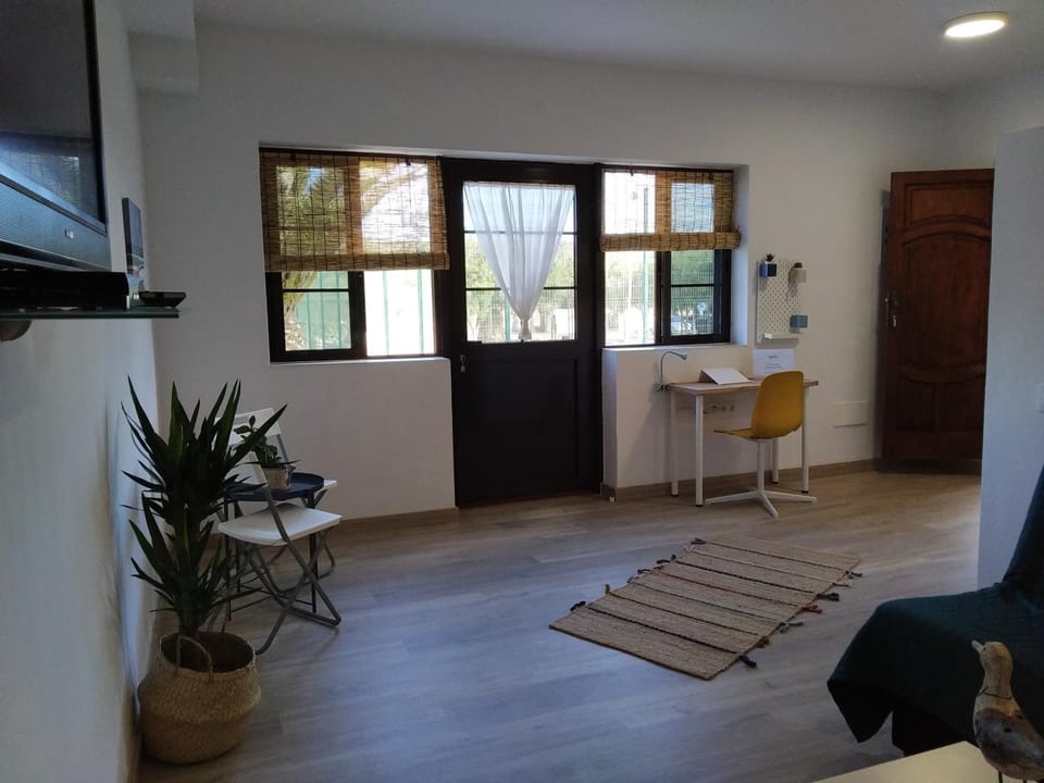 Living room, Lobby or reception