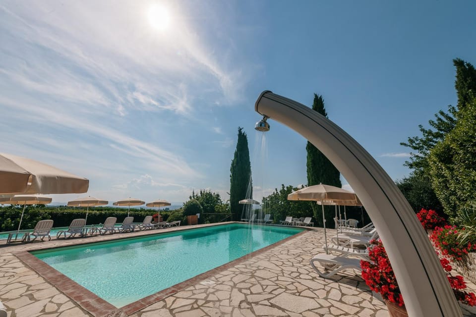 Pool view, Swimming pool
