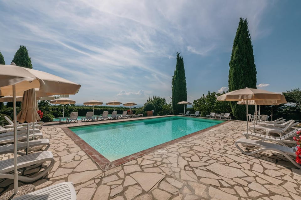 Pool view, Swimming pool