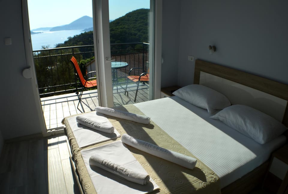 Balcony/Terrace, Bedroom