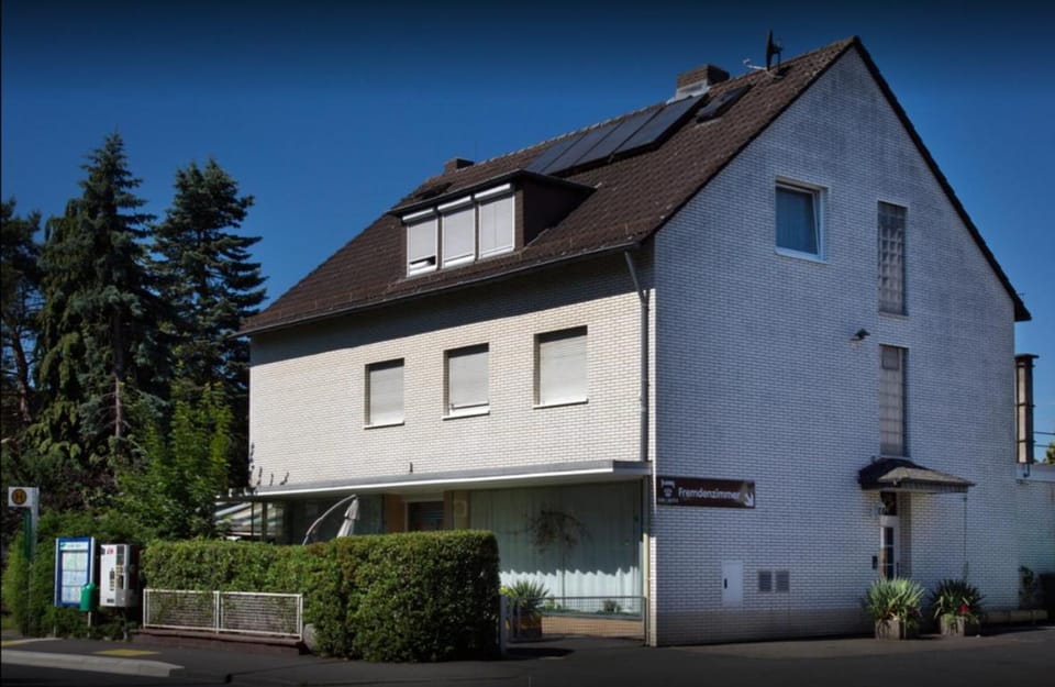 Pension Waldau Bed and Breakfast in Kassel