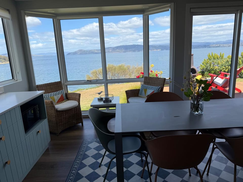 Beach Buoy Opossum Bay House in Tasmania