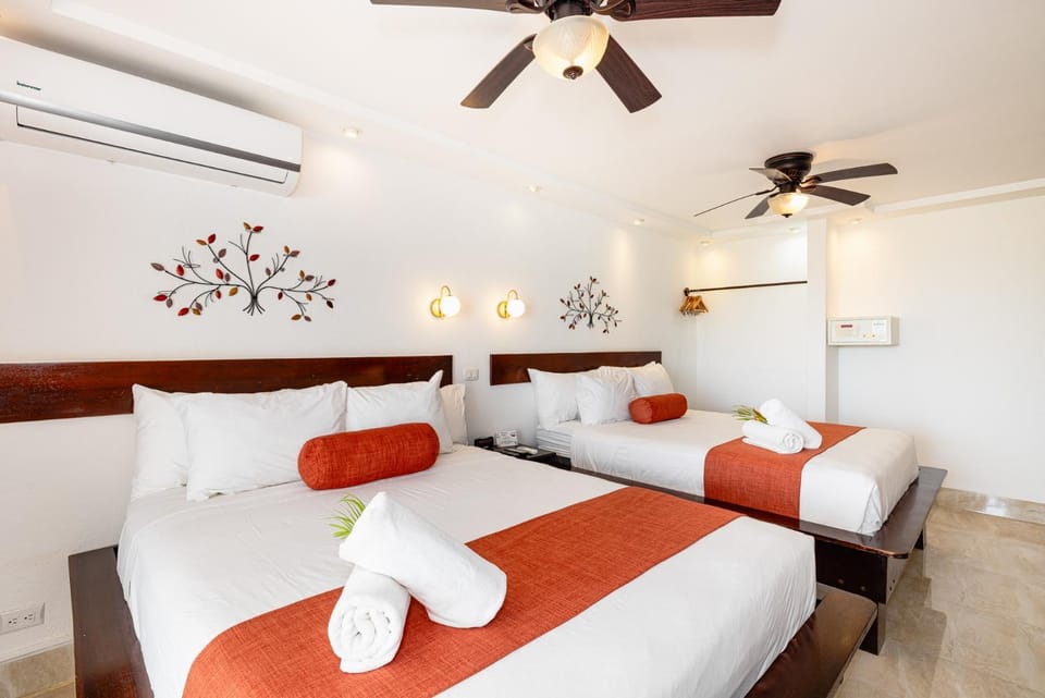 Maravida Social Hotel by Crazy Monkey Hotel in Tamarindo