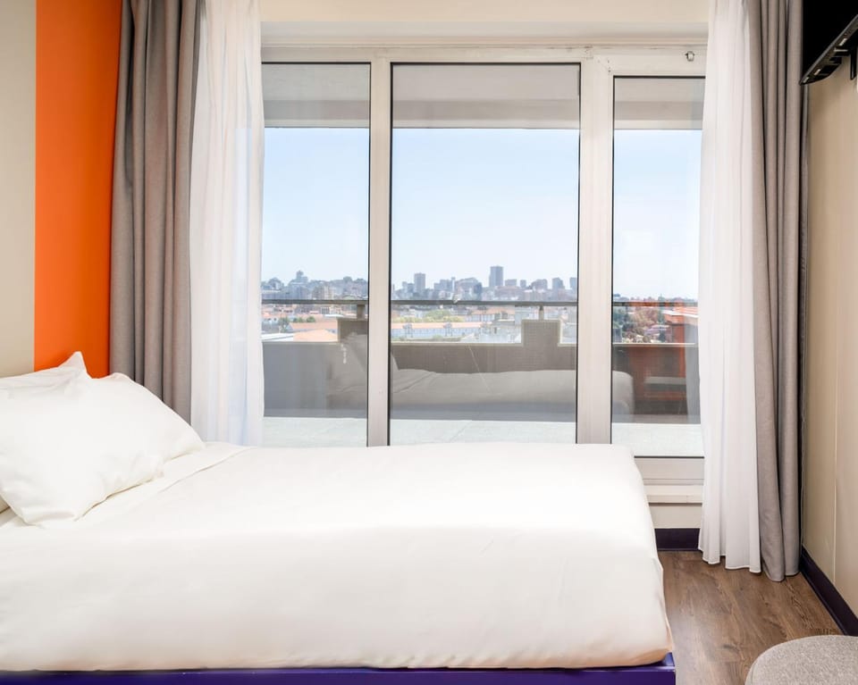 Bed, Decorative detail, Bedroom