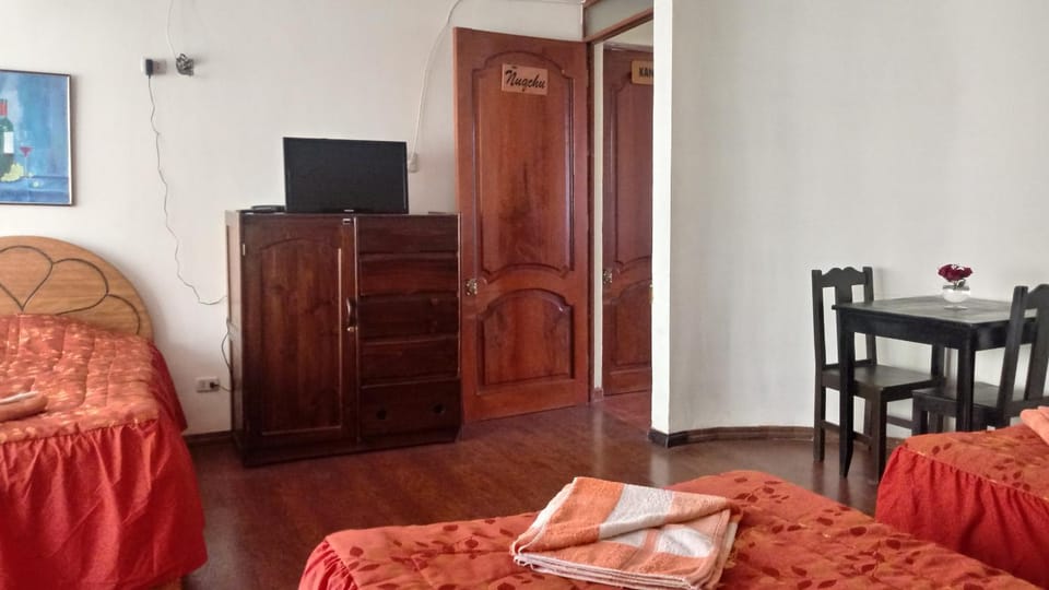 Bed, Photo of the whole room
