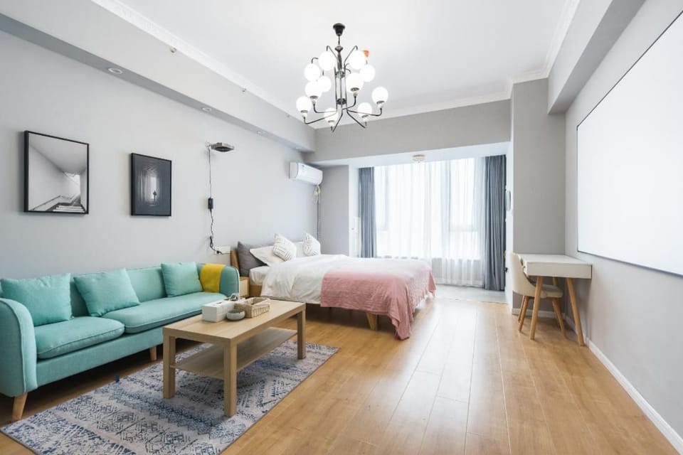 Quzhu Apartment Hotel (Wuhan Hankou Railway Station) Apartment hotel in Wuhan