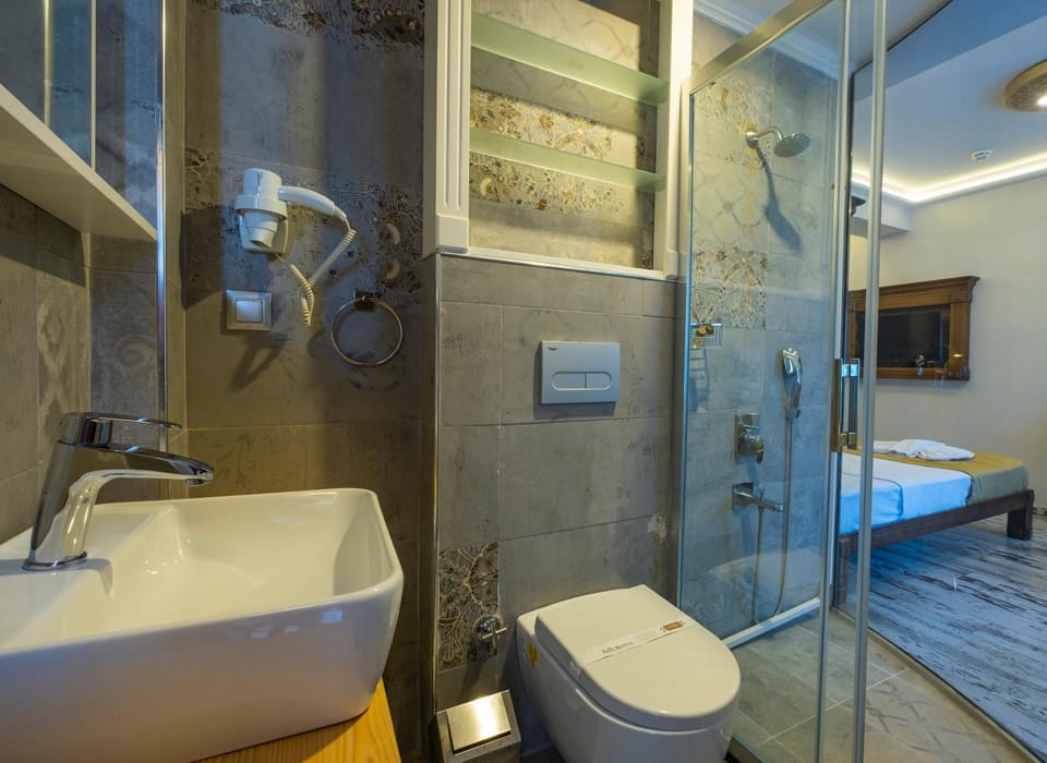 Shower, Bathroom