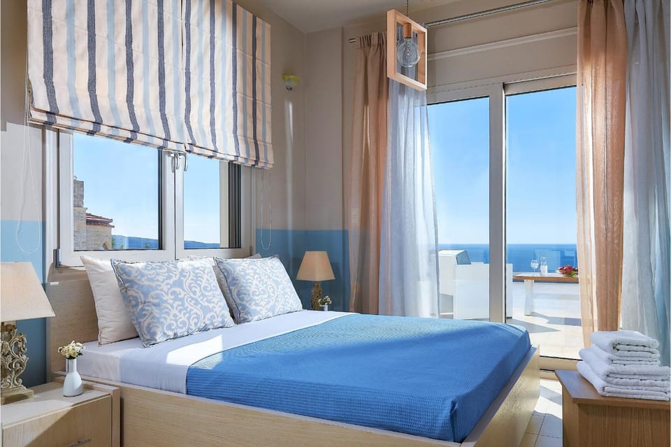 Bedroom, Sea view