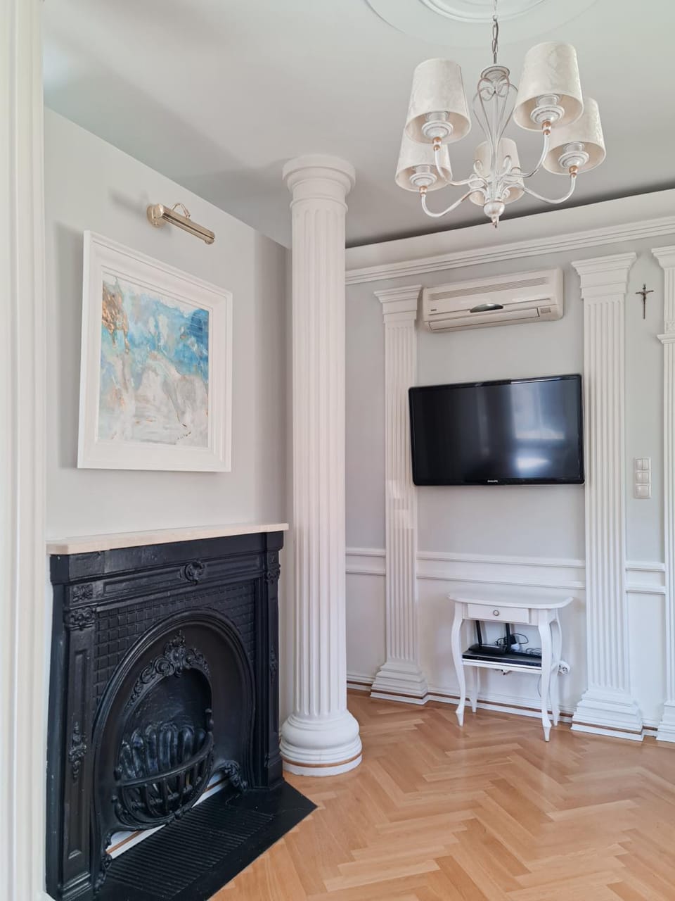 TV and multimedia, Living room, Decorative detail, air conditioner