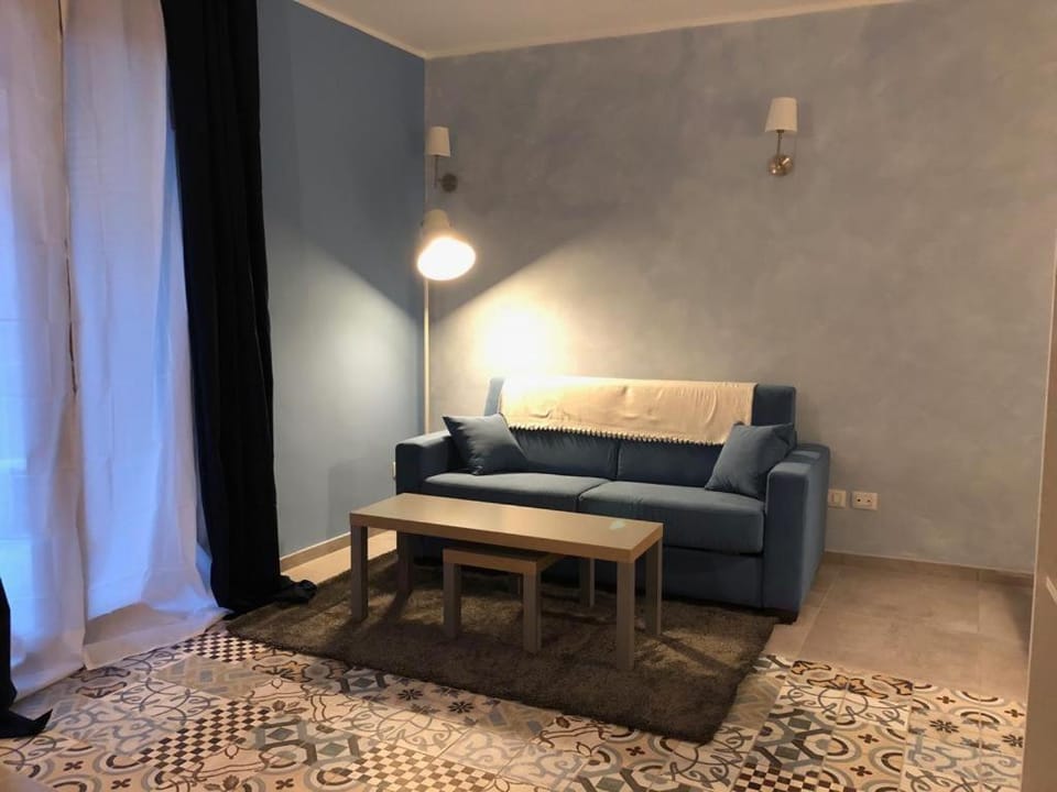 Light Blue Home House in Naples