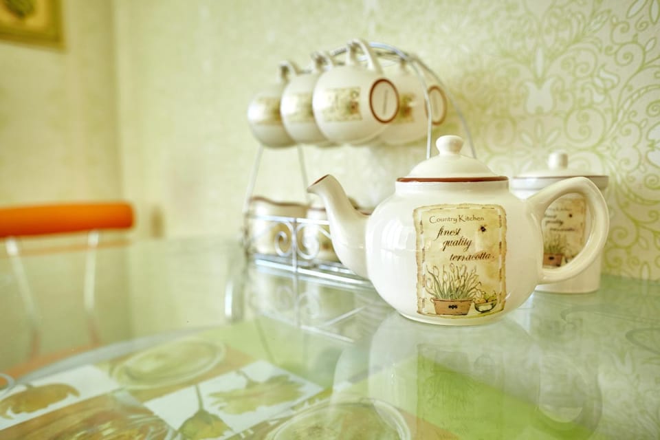 Coffee/tea facilities, Kitchen or kitchenette