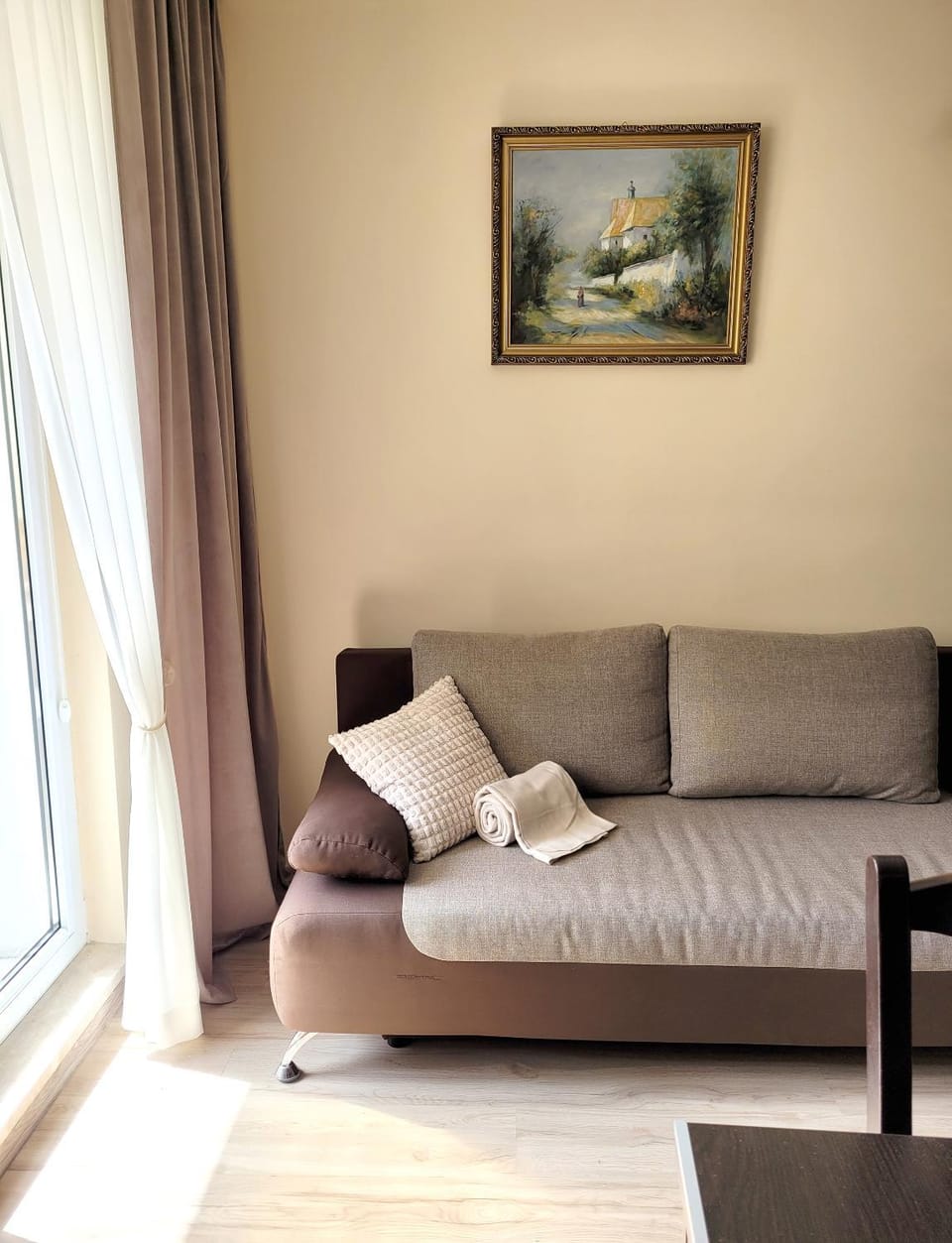 TV and multimedia, Balcony/Terrace, Living room, Seating area, Dining area, Bedroom