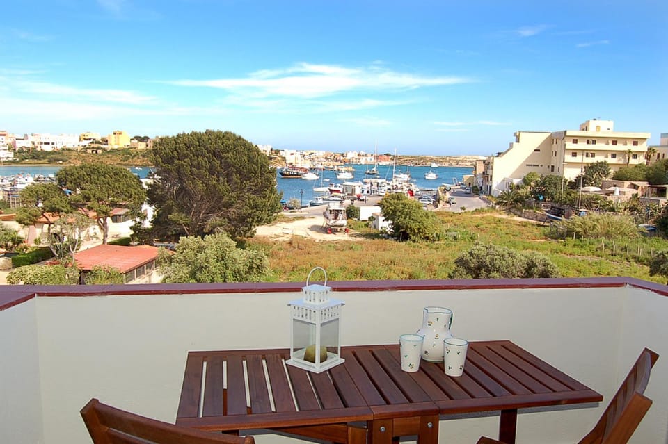 Balcony/Terrace, Balcony/Terrace