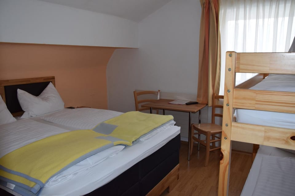 Photo of the whole room, bunk bed