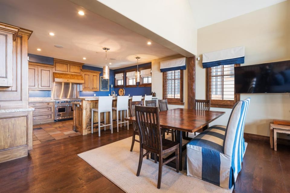 Silver Star #20 - 4 Bed Cottage Spa House in Park City