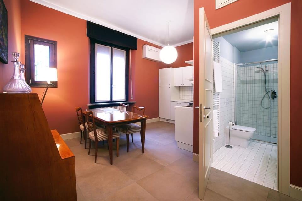Bathroom, Kitchen or kitchenette