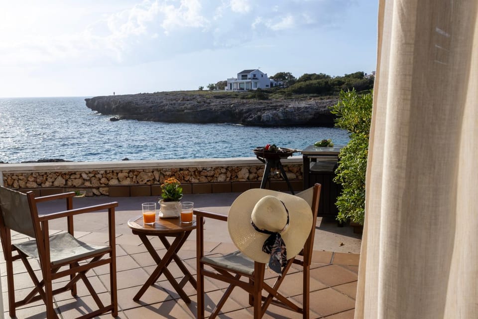 Patio, Day, Natural landscape, View (from property/room), Balcony/Terrace, Seating area, Sea view