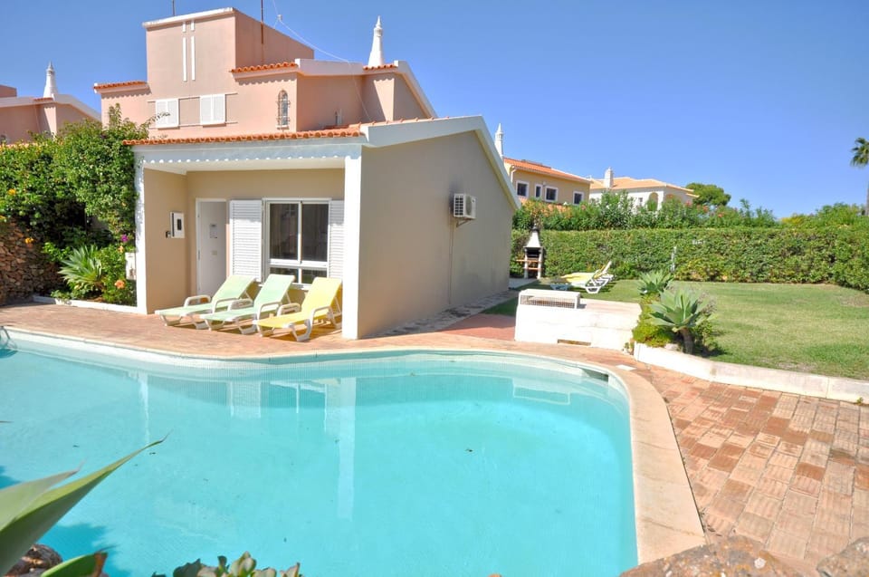 Garden, Swimming pool