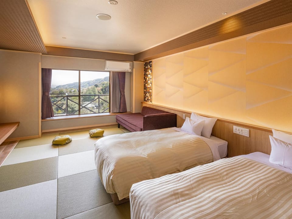 View (from property/room), Photo of the whole room, Bedroom