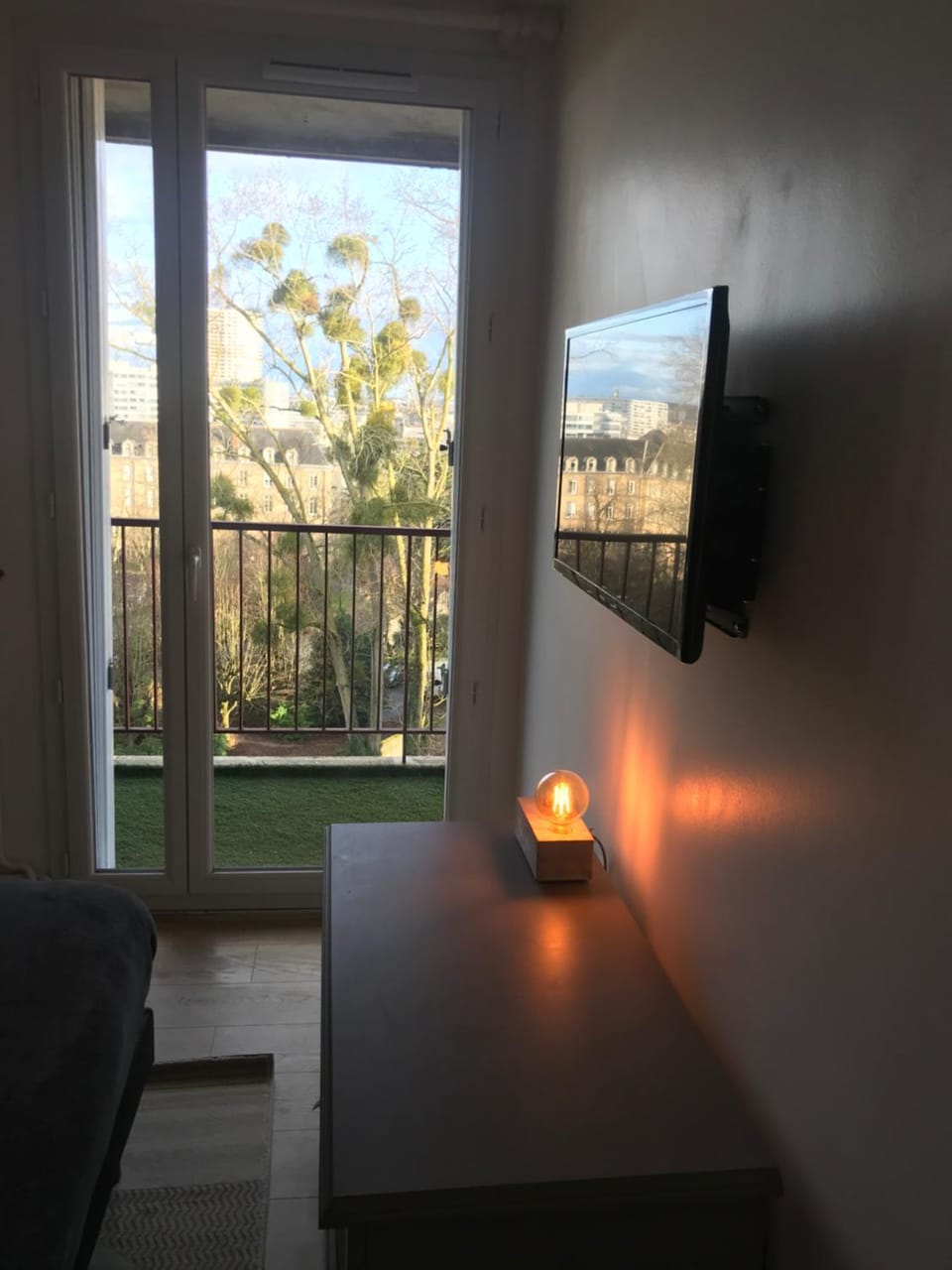 T4 refait à neuf Rennes, 3 ch. parking, 2 balcons. Apartment in Rennes