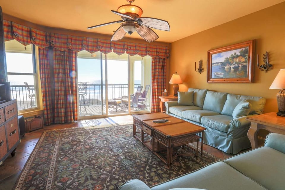 Ocean Pearl House in Isle of Palms
