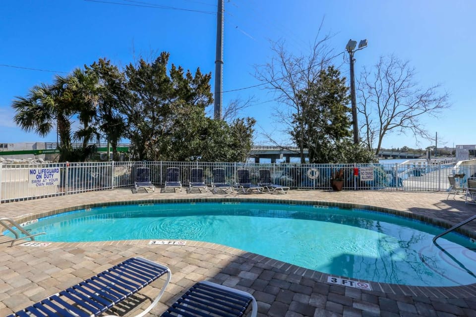 Turn of River Condo House in Folly Beach