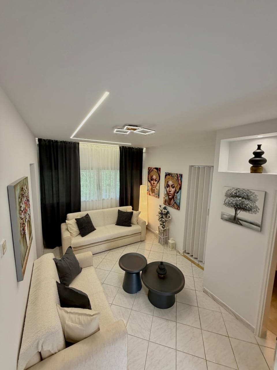 Seating area