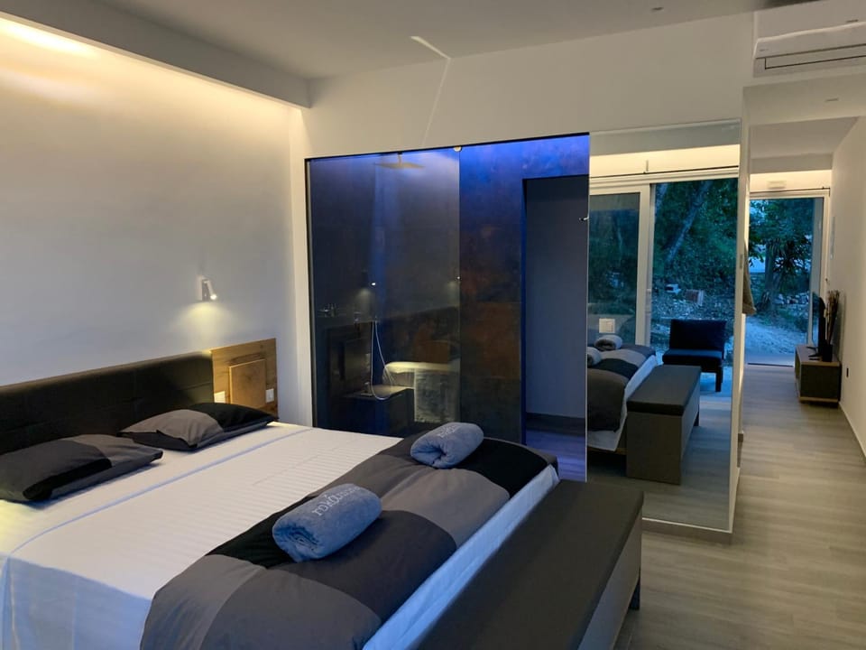 Shower, Bed, Bathroom, Bedroom