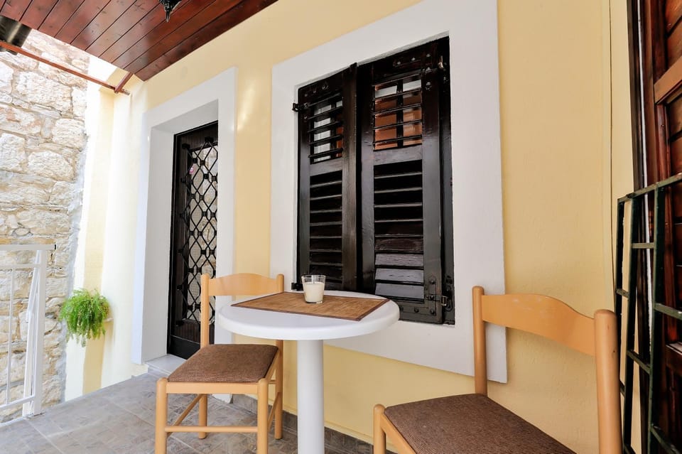 Balcony/Terrace, Balcony/Terrace