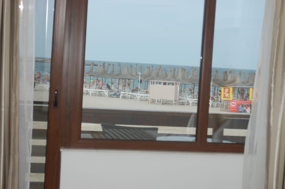Balcony/Terrace, Beach, Sea view