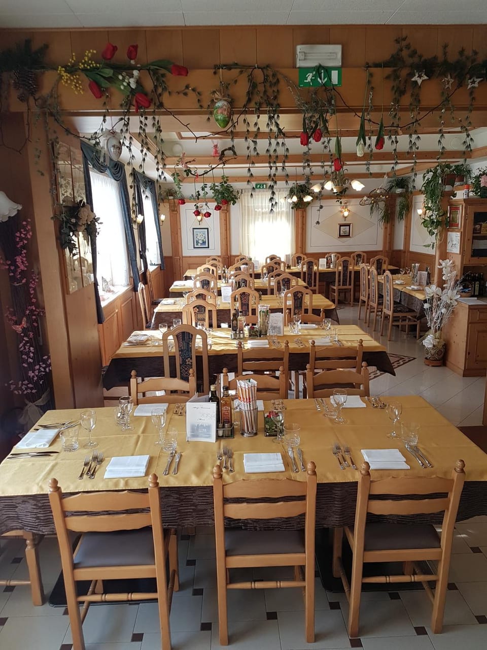 Restaurant/places to eat