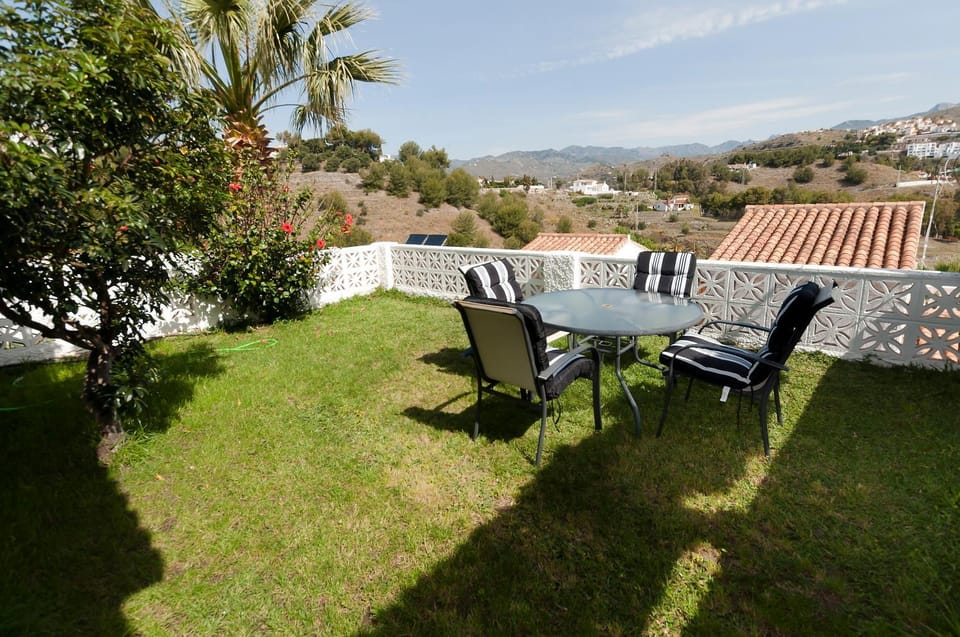 Garden, Mountain view