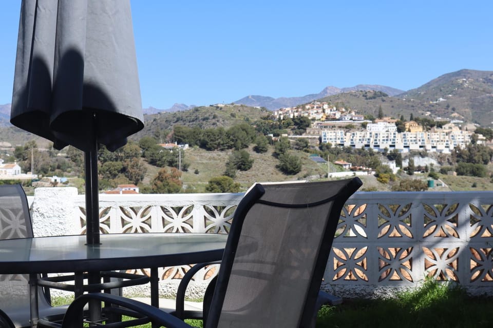 Off site, Balcony/Terrace, Mountain view