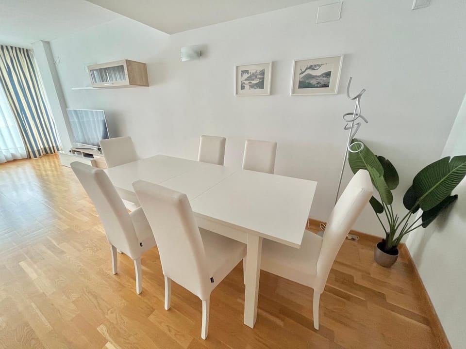 Ancora Frontbeach Luxury Apartment Apartment in Tossa de Mar