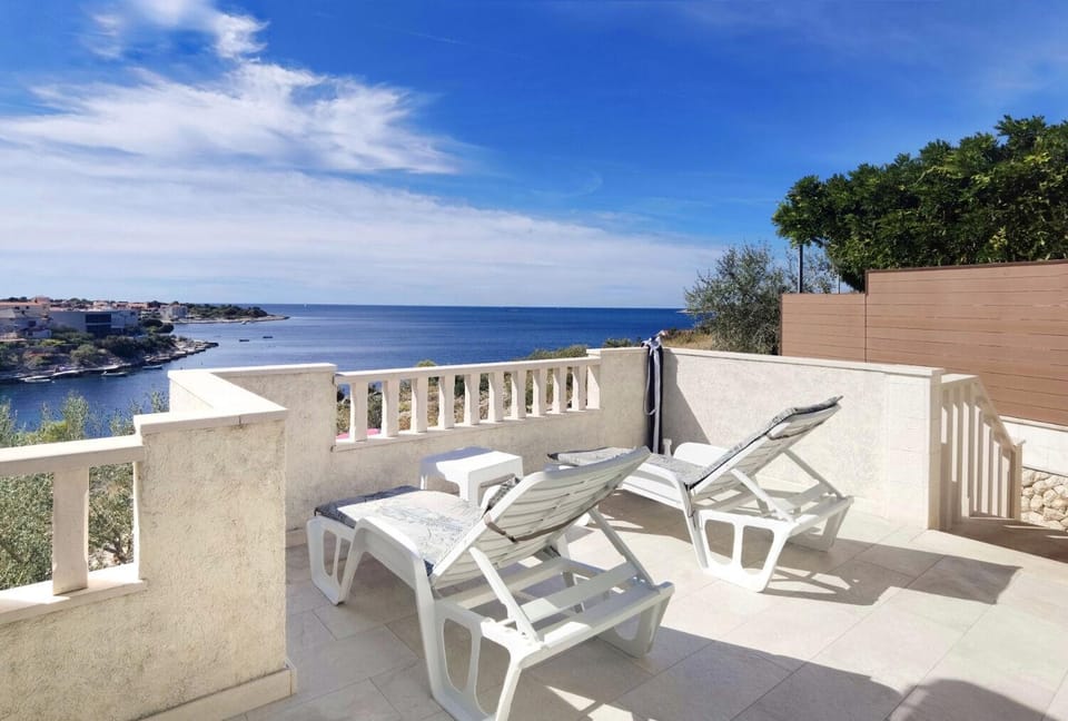 Day, View (from property/room), Balcony/Terrace, Sea view, sunbed