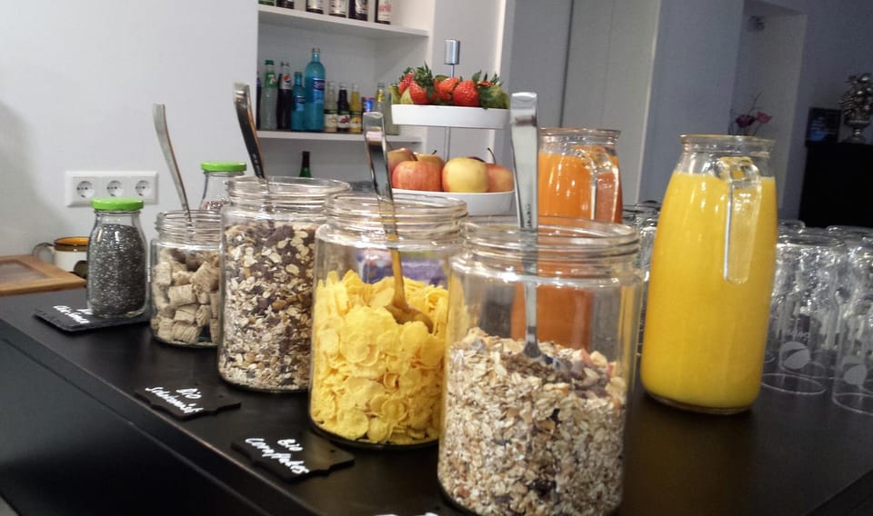 Food and drinks, Buffet breakfast