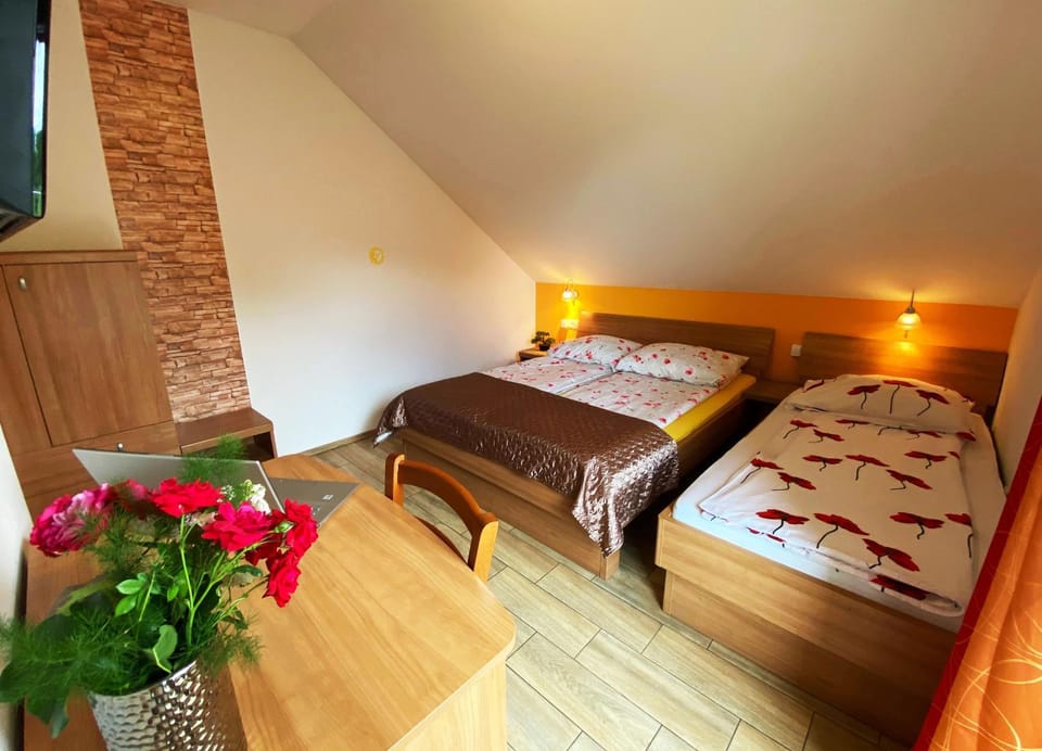 Guesthouse Mesec Zaplana Bed and Breakfast in Slovenia