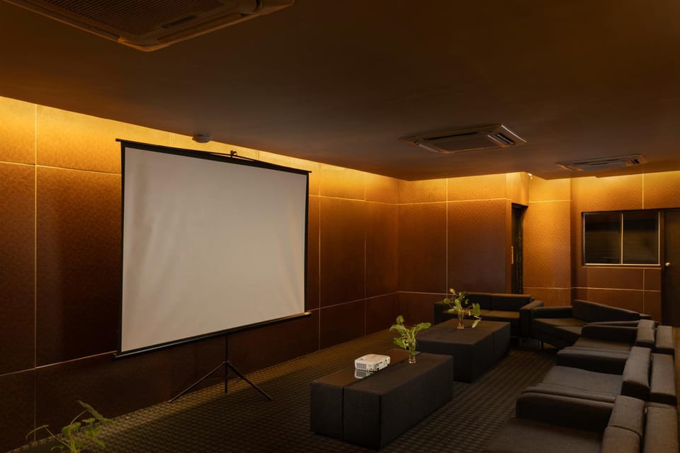 Meeting/conference room