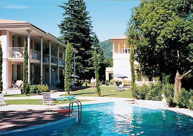 Facade/entrance, Swimming pool, Swimming pool