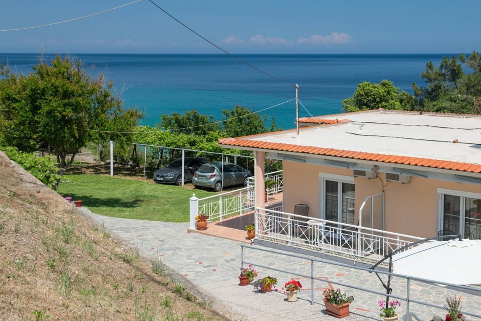 Property building, Balcony/Terrace