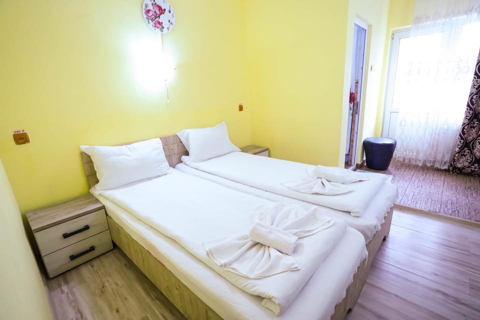 COMPLEX Alutus -Camere de inchiriat Bed and Breakfast in Dobrich Province, Bulgaria
