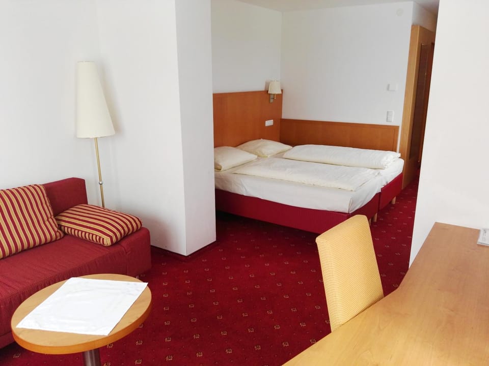 Seating area, Bedroom
